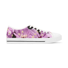 Load image into Gallery viewer, Arnanut ateraasat ARCTIC FLORA SNEAKERS