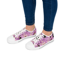 Load image into Gallery viewer, Arnanut ateraasat ARCTIC FLORA SNEAKERS
